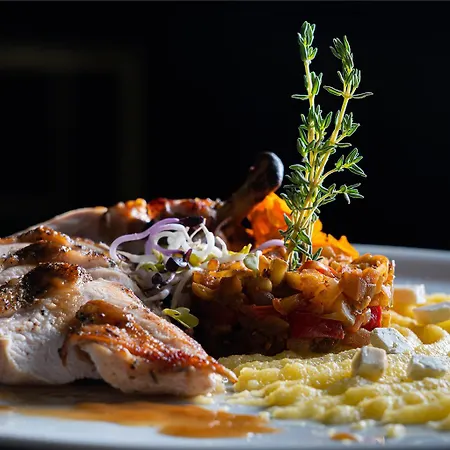 The Emporium - Mgallery Collection Hotel 5*